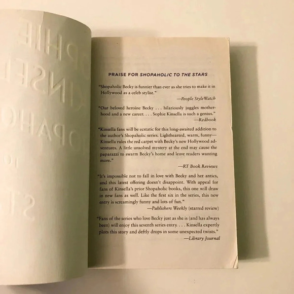 Lot of 4 Sophie Kinsella Books  Shopaholic - Picture 5 of 15